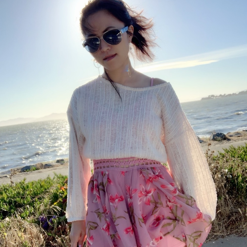Puff sleeve crop top